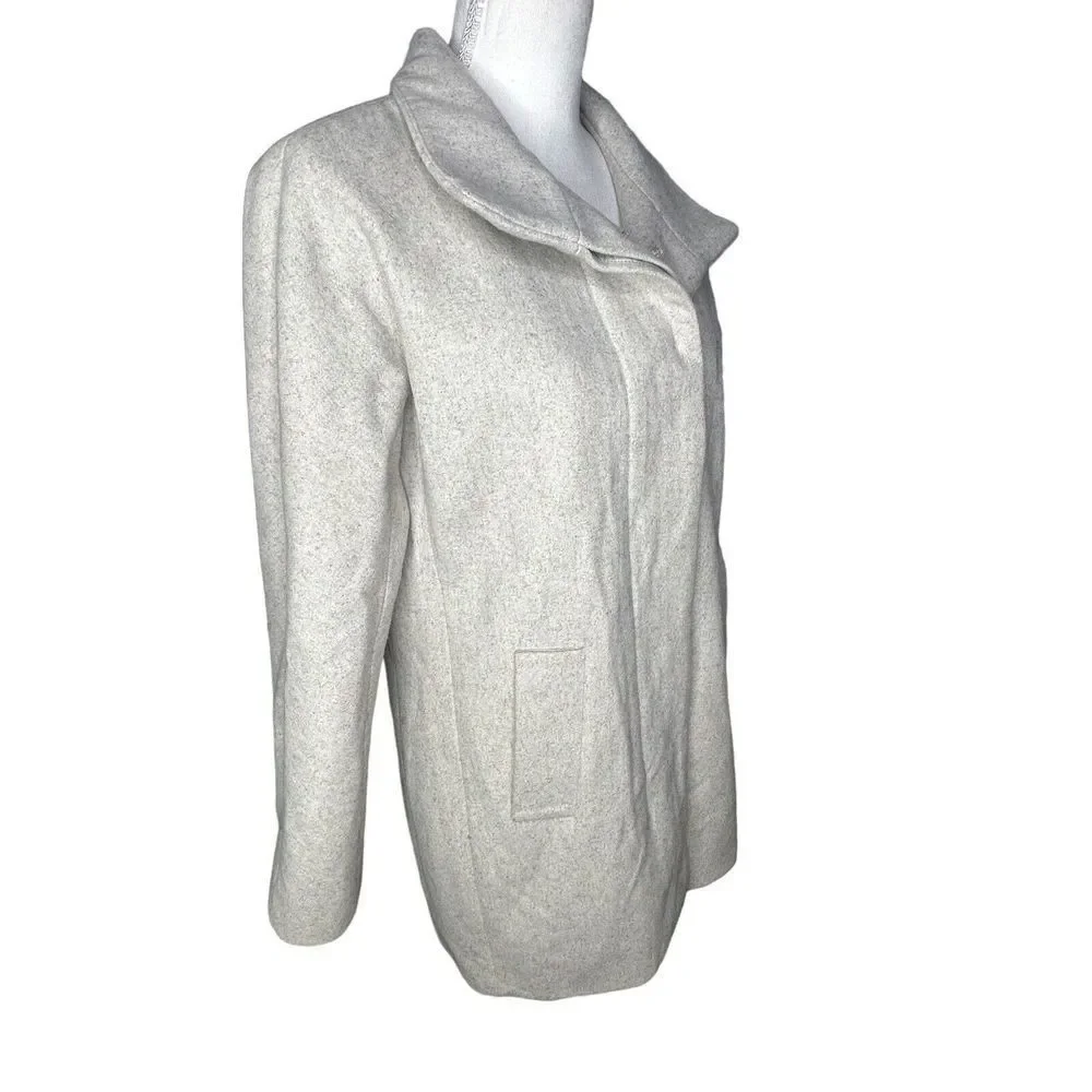 J. Crew Women’s Gray City Coat Wool Blend Long Line Button High Collar Size 4 - Picture 2 of 8